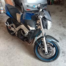 Suzuki GSR 600