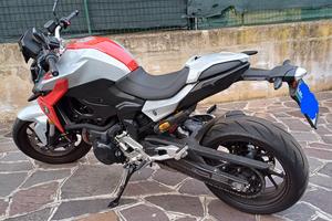 Bmw f 900 r - 2020