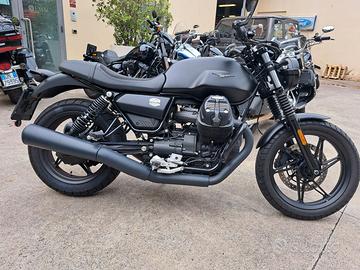 Moto Guzzi V7 IV STONE - 2021