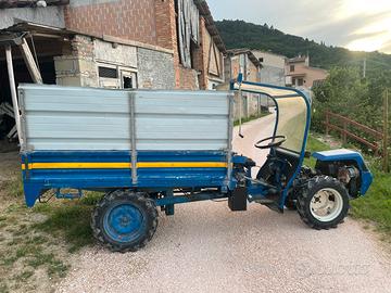 Motocoltivatore 4x4 ribaltabile idraulico Targato