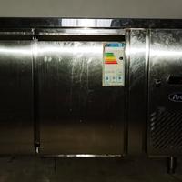 Tavolo refrigerato Atosa
