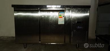 Tavolo refrigerato Atosa