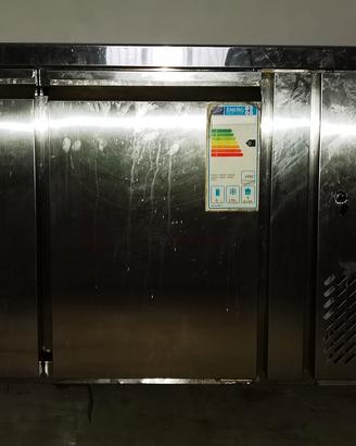 Tavolo refrigerato Atosa
