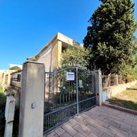 Casa indipendente in Via Dante a Portoscuso