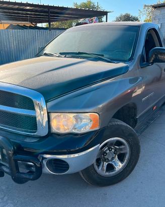 Dodge RAM 1500 4.7 V8 – 2005