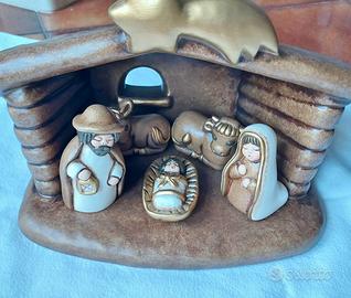 Presepe Capanna Sacra Famiglia Thun. NUOVO.