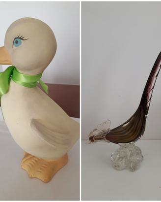 Paperella in ceramica e pavone in vetro 