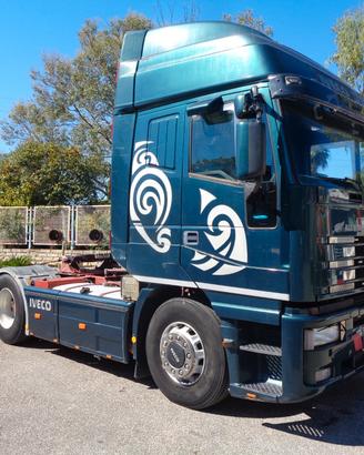IVECO EUROSTAR 440E52