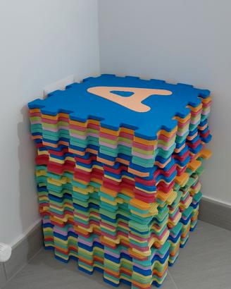Tappeto puzzle bimbo