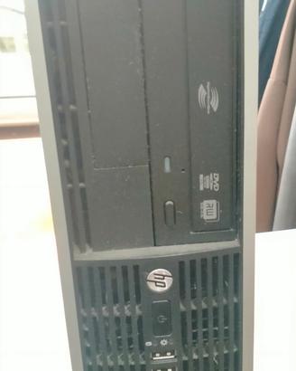 PC fisso completo HP con monitor mause e tastiera