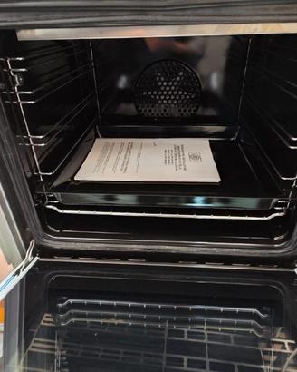 Cucina a gas con forno elettrico