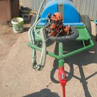 Botte lt. 300 in vetroresina su carrello  + pompa