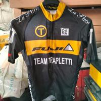 maglie e completo ciclismo 