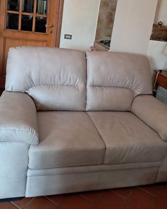 2 divani 2 posti mod. Sara Mondo Convenienza