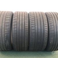 Gomme Bridgestone 255 40 21 295 35 21 estate