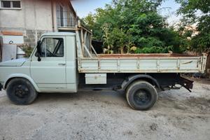 Camion FIAT 616 N3