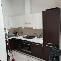 Cucina componibile ad angolo