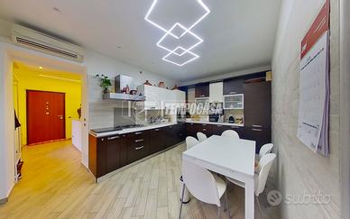 Ampio 5 locali ristrutturato a nuovo!