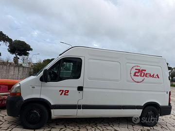 Renault master 2500 neopatentati