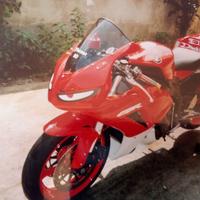 Carene CBR 1000 RR K7 in vetroresina rinforzate.