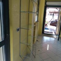 scaffale in vetro 