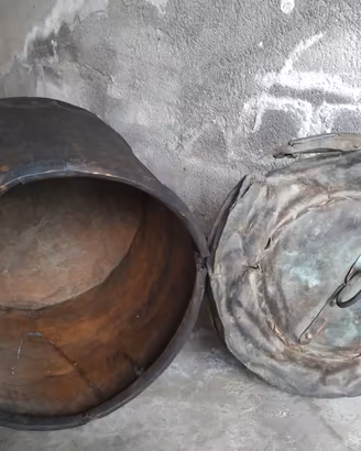 Paioli e caldaie antiche
