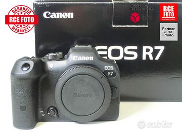 CANON EOS R7