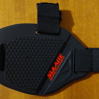 Protezione scarpe per il cambio della moto