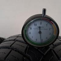 N.4 175 65 15 Pirelli 4 stagioni