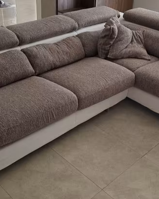 Divano Angolare Poltronesofà