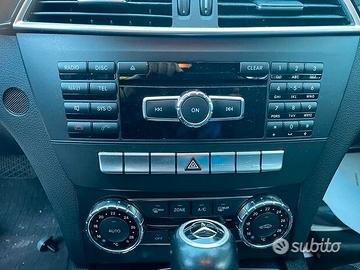 Audio 20 Mercedes – Sistema Radio / Navigatore / D