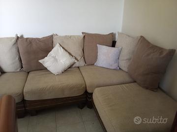 Divano angolare in legno