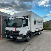 Mercedes Atego 818