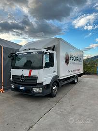 Mercedes Atego 818