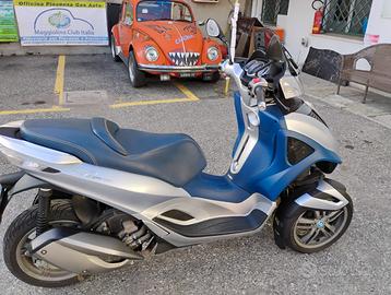 Piaggio MP3 300 ie