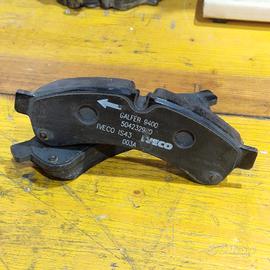 PASTICCHE FRENO IVECO DAILY OEM 504232980 ECC.