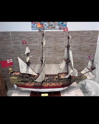 veliero in legno