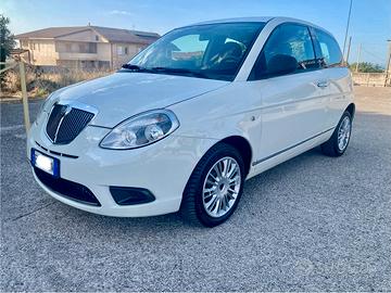Lancia Ypsilon 1.3 multijet