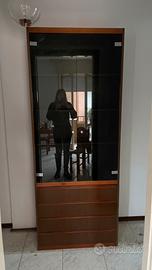 Mobile soggiorno con ripiani e cassetti