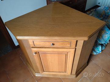 Mobile angoliera in rovere chiaro