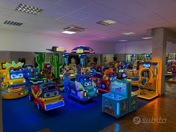 Giostrine,caroselli,dondolanti con monitor,giochi