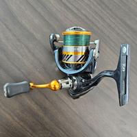 Mulinello Daiwa Revros LT2000 con filo trout area