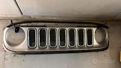 Mascherina completa jeep renegade + paraurti post.