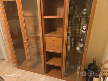 vetrina, cristalliera in legno di ciliegio (vuota)