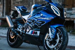 BMW S1000rr accessoriata