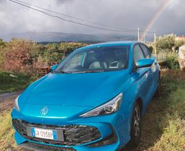 Mg 3 Hybrid + luxury