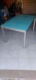 tavolo in vetro