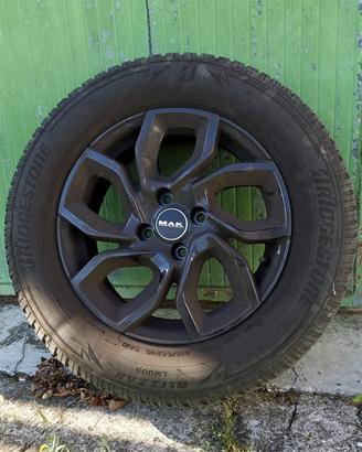Gomme invernali Bridgestone Jeep Avenger
