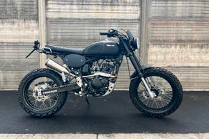 Verve Moto Tracker 125 NUOVA. Enduro Scrambler
