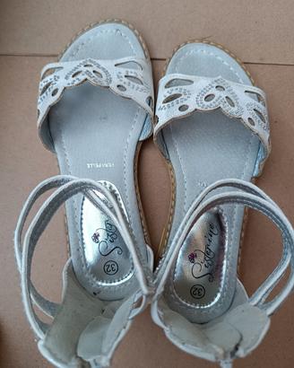 Sandali Sisterine numero 32 